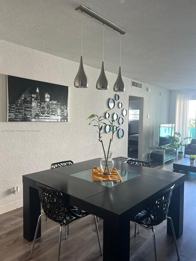 Foto del edificio - 4001 S Ocean Dr