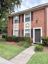 Building Photo - 455 Mall Blvd