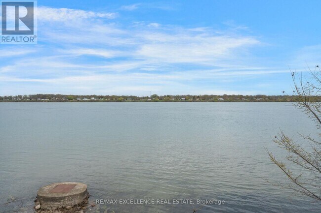 Photo du bâtiment - 12575 Niagara River Pkwy