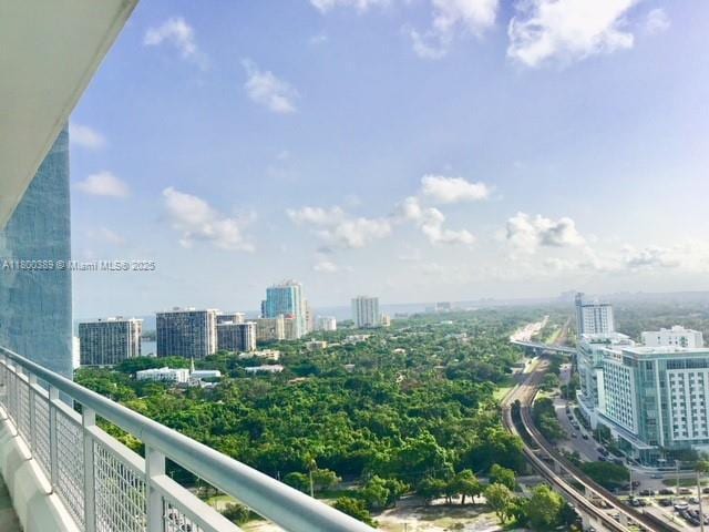 Foto del edificio - 60 SW 13th St