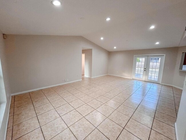 Foto del edificio - 1901 SW McAllister Ln