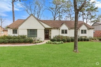Building Photo - 1754 Maux Dr