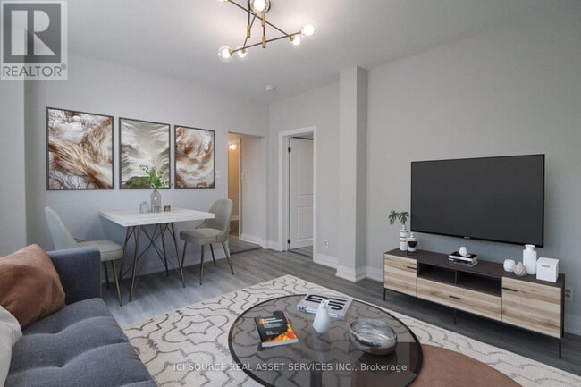 Building Photo - 291 Stewart St