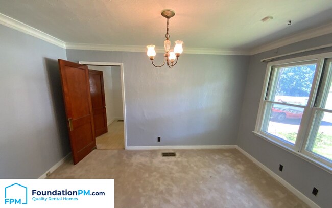 Foto del edificio - 8746 Greenhill Rd