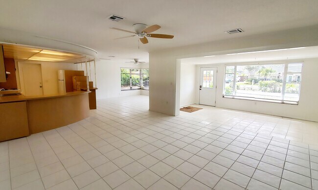 Foto del edificio - 428 Park Ln Dr