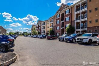 Building Photo - 912 Del Negro Ct