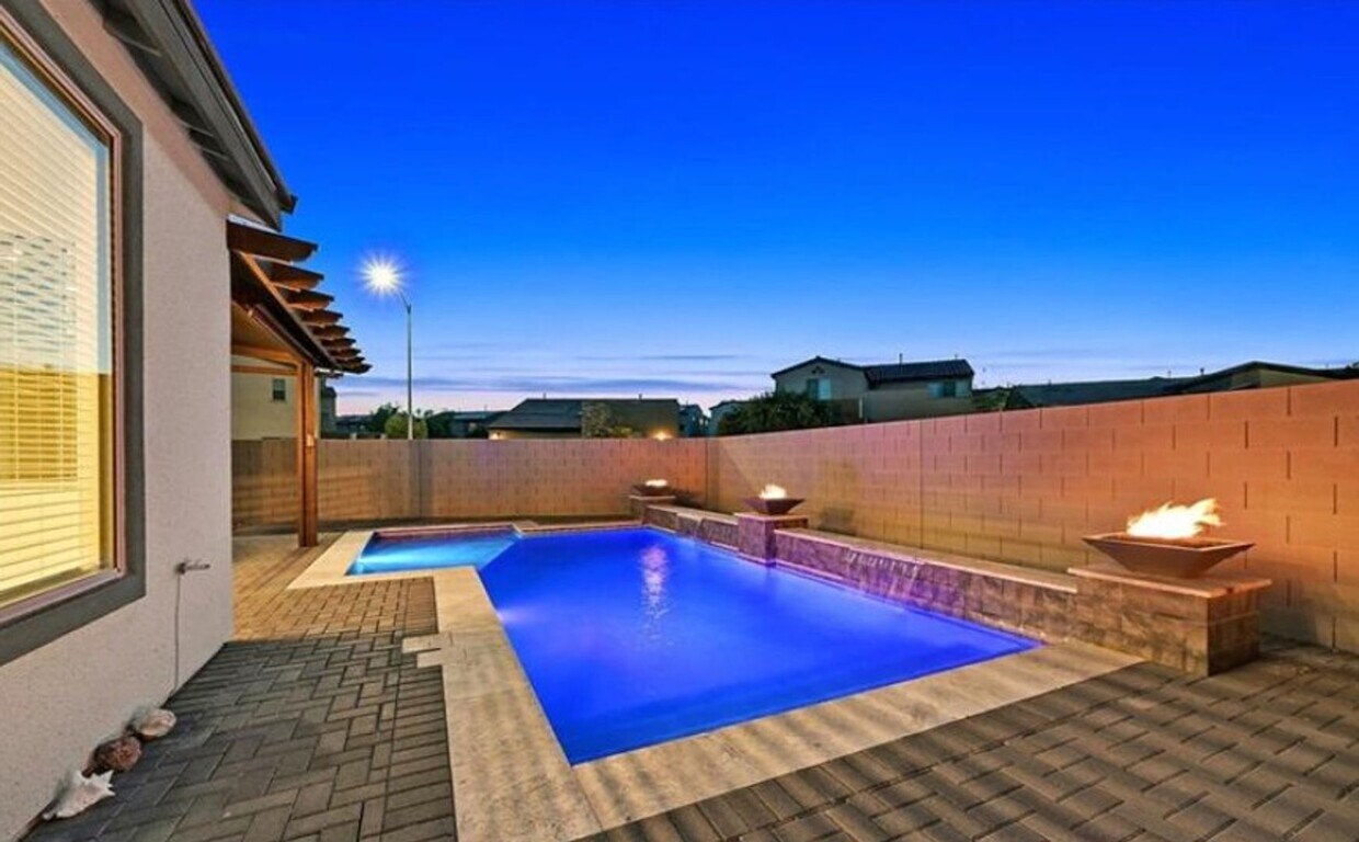 Building Photo - Spacious 4 Bedroom + Loft Tule Springs Home with Heated Pool & 3-Car Garage