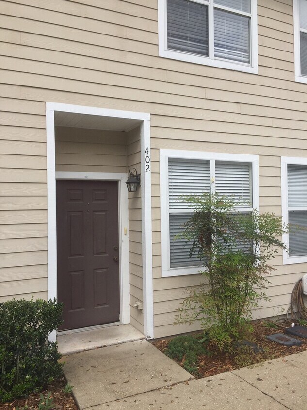 Primary Photo - 2 Bedroom 2 1/2 Bath In NW Seventh Street ...