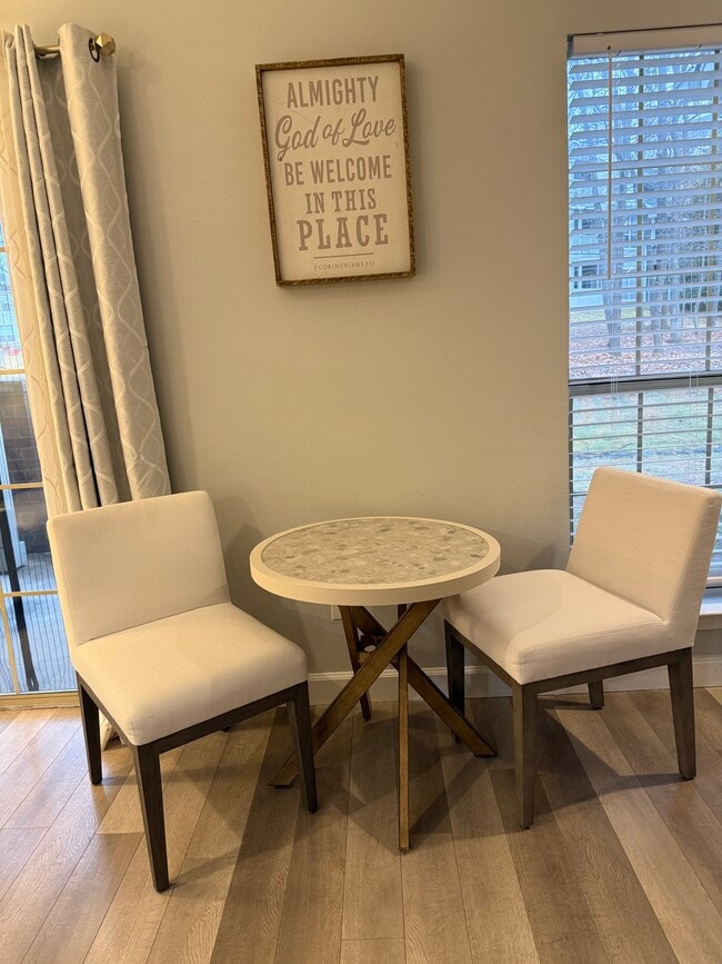 Foto del edificio - 12158 Penderview Ln