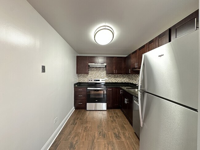 Foto del edificio - 525 N Quentin Rd