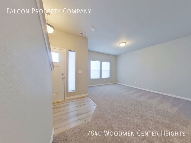 Foto del edificio - Beautiful new build - Lease Pending!