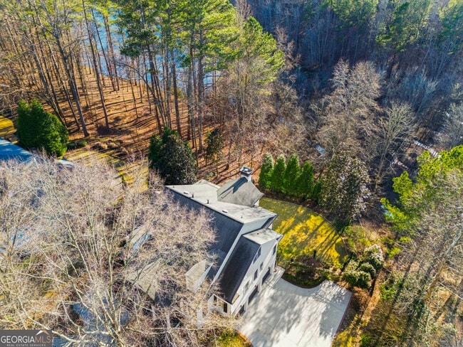 Building Photo - 102 N Cove Dr