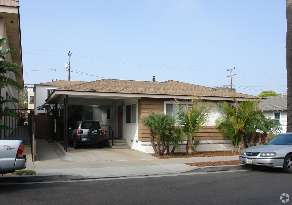Primary Photo - 139 10th St