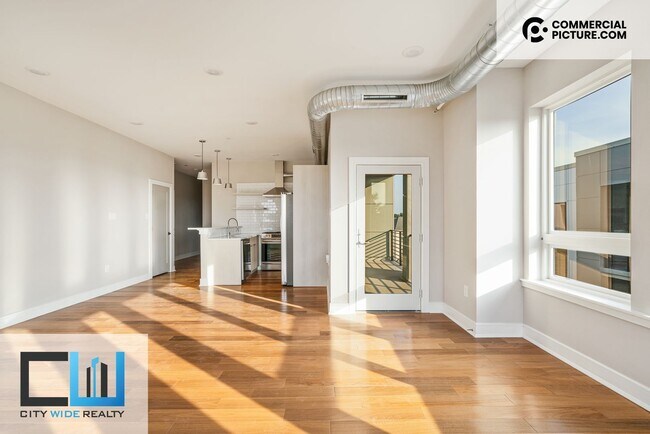 Foto del edificio - 3204 Capri Dr