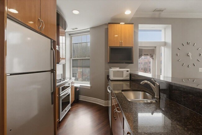 Foto del edificio - 36 S Ashland Ave