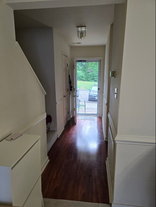 Foto del edificio - 8703 Hermitage Trace Ct