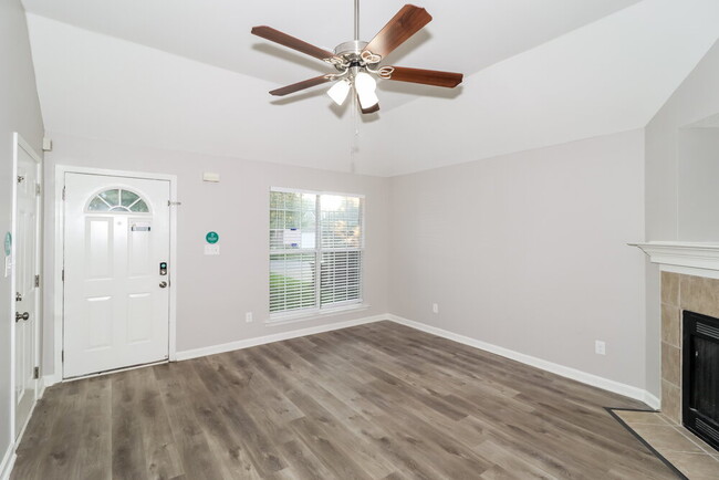 Building Photo - 2782 Maggie Wds Pl