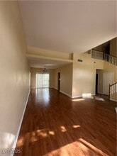 Building Photo - 5112 Forest Oaks Dr Building Photo - 5112 Forest Oaks Dr