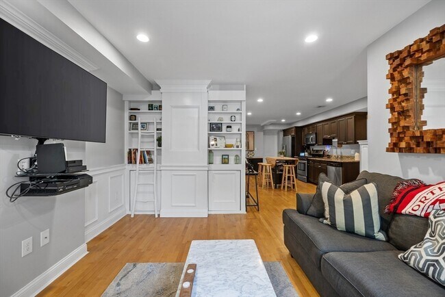 Foto del edificio - 754 E 4th St