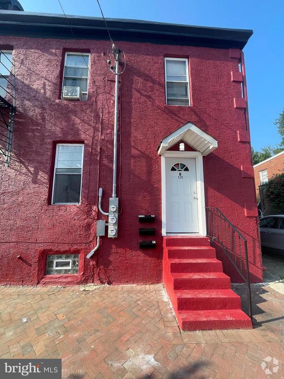 Building Photo - 529 N 3rd St