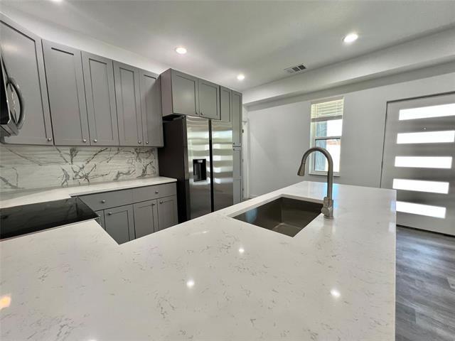 Foto del edificio - 325 Co Rd 560