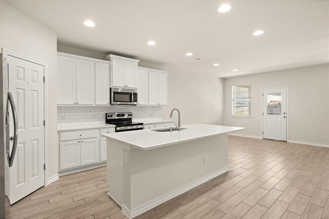 Building Photo - 148 Limonite Ln