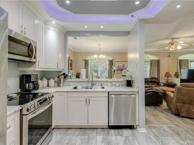 Building Photo - COMING SOON! Beautiful 3 Bed 2.5 Bath Timb...