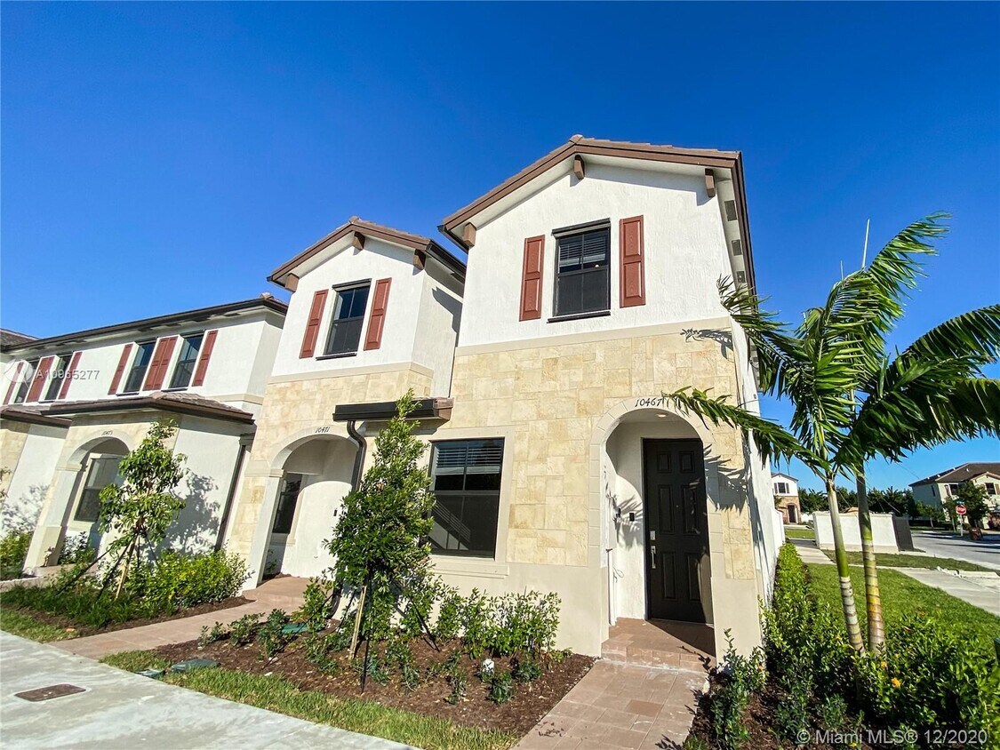 10467 West 33rd Ct, Hialeah, FL 33018 House for Rent in Hialeah, FL