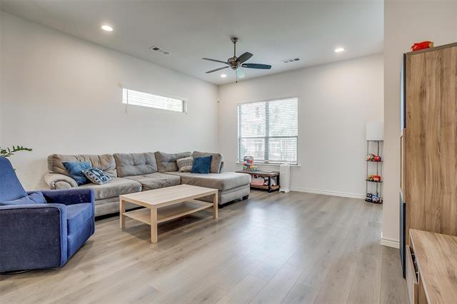 Building Photo - 207 Athenia Dr