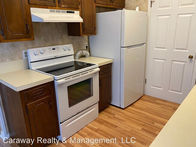 Building Photo - 2 br, 1 bath House - 3147 Cedar Creek