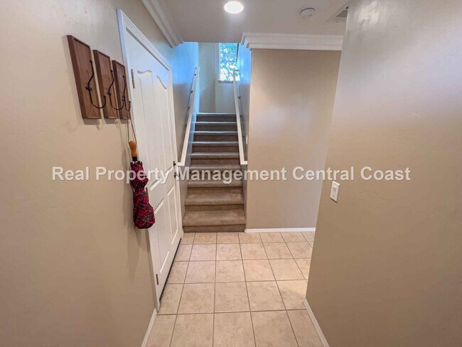 Foto del edificio - AVAILABLE NOW - Oceanview Home in Morro Ba...
