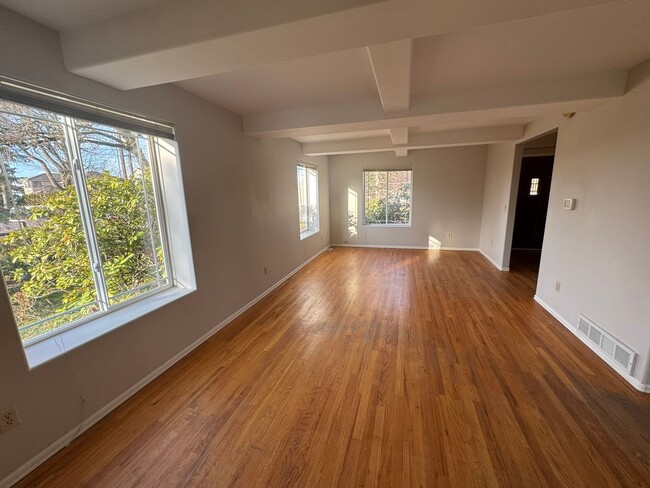 Foto del edificio - 3Bd/2Ba Renton House