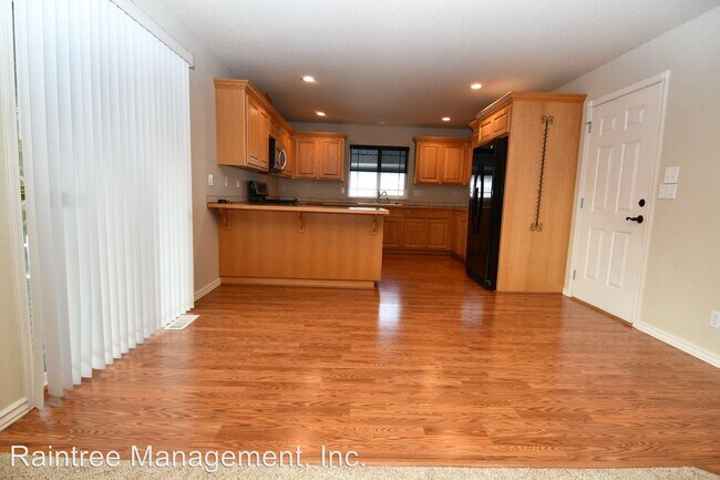 Building Photo - 3 br, 2 bath House - 276 North View Dr