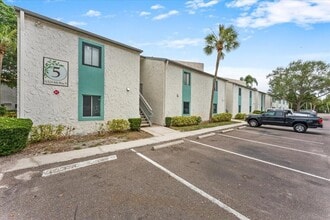 Building Photo - 11525 8th Way N