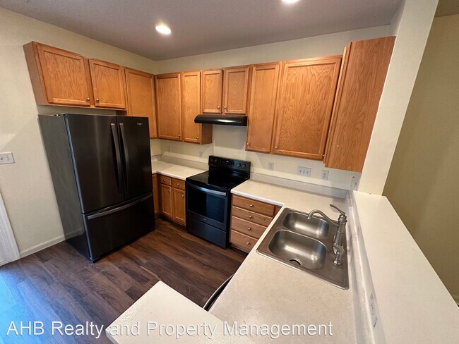 Building Photo - 2 br, 2.5 bath House - 1204 Glory Vine Rd