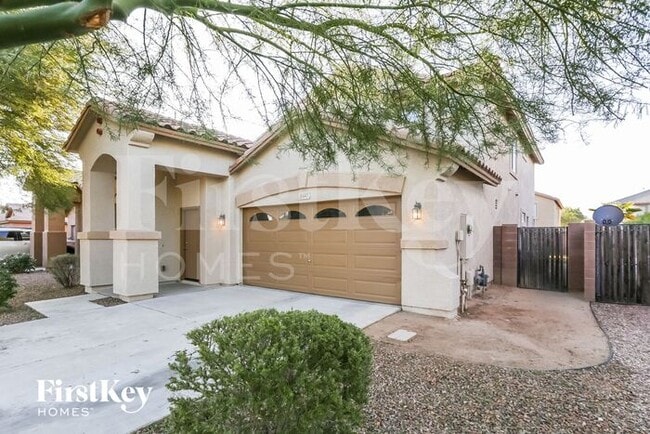 Building Photo - 15447 W Yucatan Dr