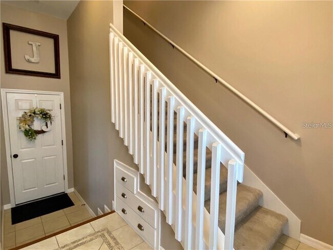 Foto del edificio - 343 Lansbrook Ln
