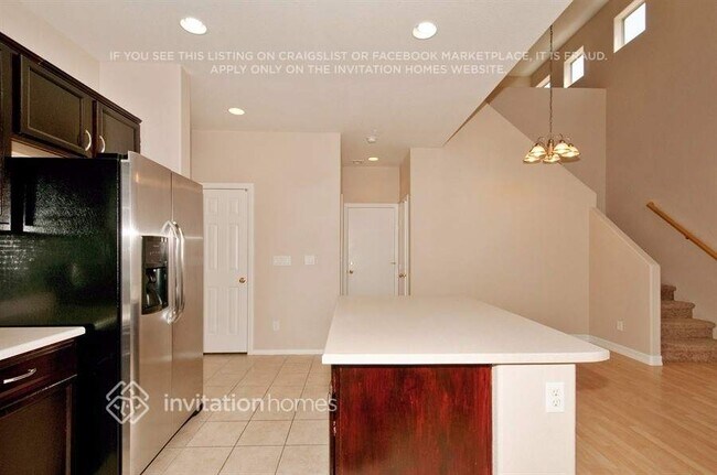 Foto del edificio - 6437 N Buttercup Creek St