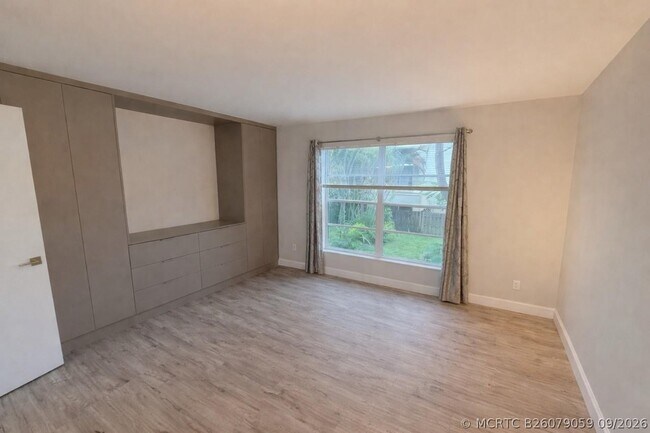 Foto del edificio - 809 W Oakland Park Blvd