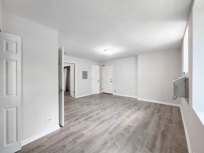 Foto del edificio - 1627 N Humboldt Blvd
