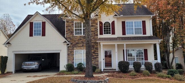 Building Photo - 341 Milhaven Dr