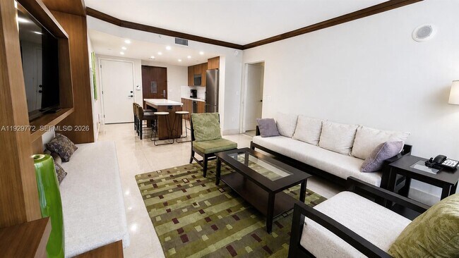 Foto del edificio - 6801 Collins Ave