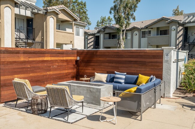 Spa Fire Pit and Lounge at the Summit Apartment Homes - The Summit at Chino Hills Apartment Homes