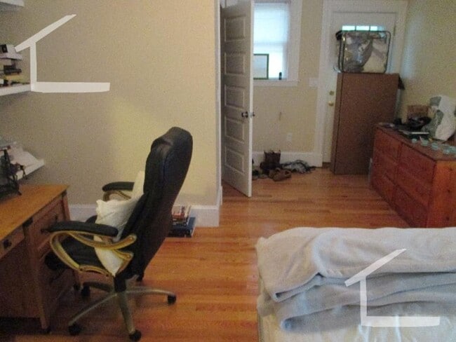 Photo - 3 Bed 1 Bath in Brighton 9/1 House