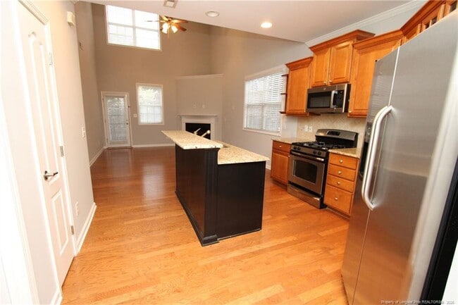 Building Photo - 8367 Primanti Blvd