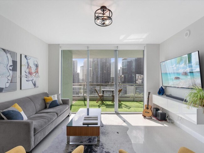 Building Photo - 90 SW 3rd St