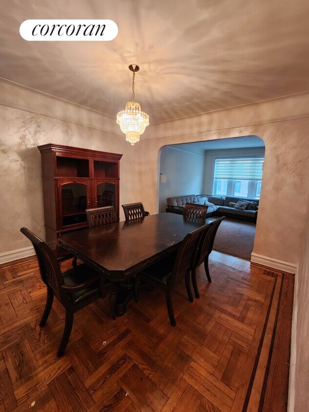 Primary Photo - 2026 E 7th St