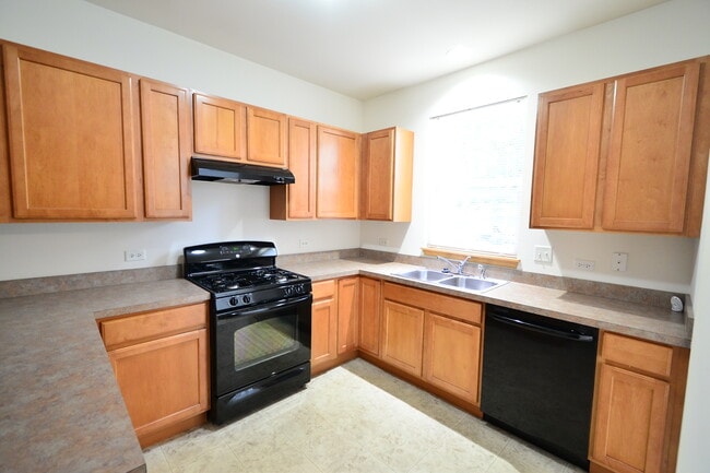 Building Photo - 1477 Legacy Dr