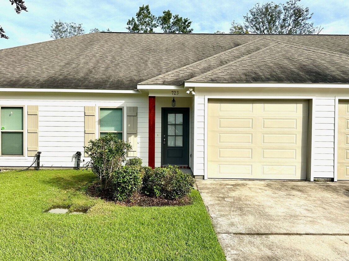 Foto principal - 723 S Audubon Pl Ave
