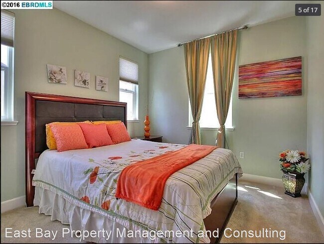 Building Photo - 3 br, 2.5 bath House - 3461 Bramante Lane
